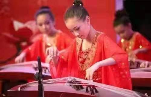 古筝演出